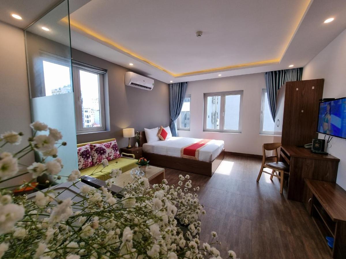 Delicate Serviced Apartment And Hotel Da Nang Bagian luar foto