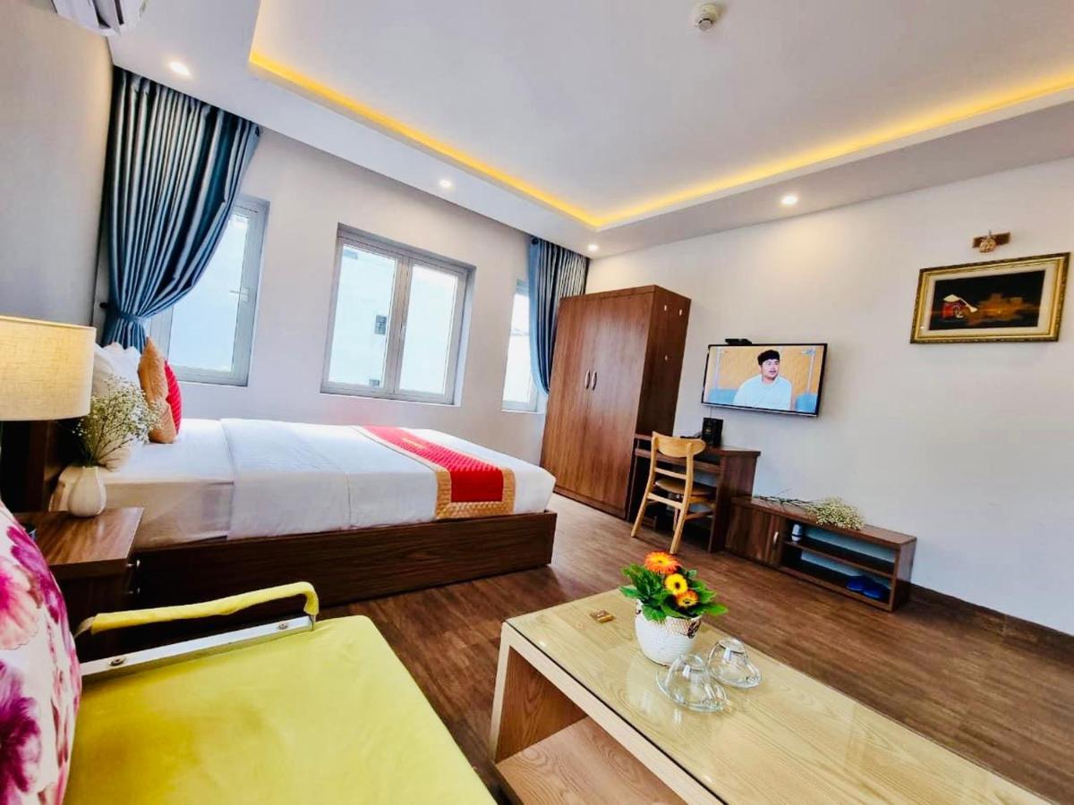 Delicate Serviced Apartment And Hotel Da Nang Bagian luar foto