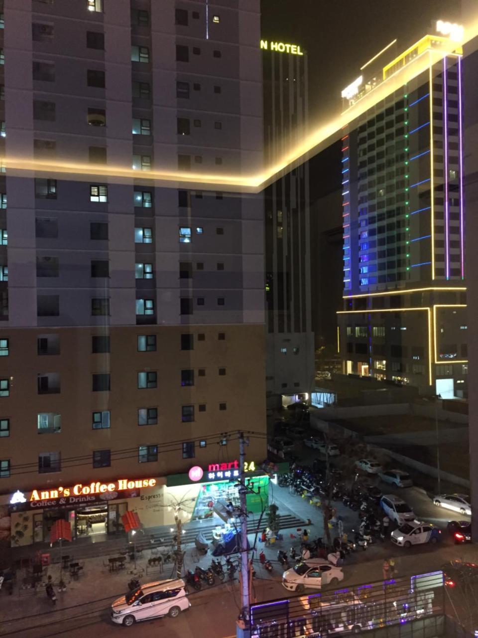 Delicate Serviced Apartment And Hotel Da Nang Bagian luar foto